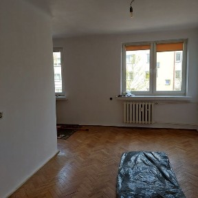 Mieszkanie 46.6m2,po częściowym remoncie, sprzedam.