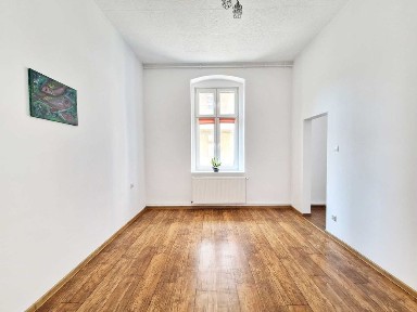 Sprzedam mieszkanie na parterze w Chełmnie przy ul. Dworcowej 8