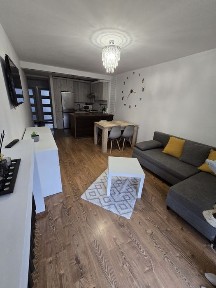 Mieszkanie 3 pokojowe wysoki parter