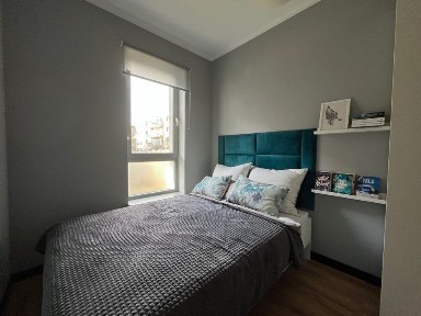 Słoneczne 2-pokojowe mieszkanie z ogródkiem i miejscem postojowym