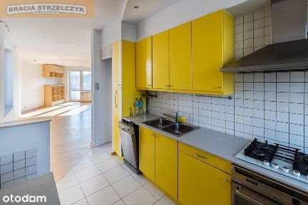 Dwupoziomowe mieszkanie 121,25 m2, Bemowo.