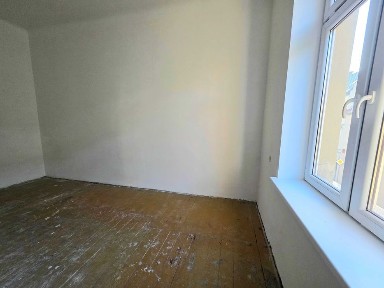 Skawina Rynek Główny/3 pok.37m2 po podłodze/od zaraz/w trakcie remontu