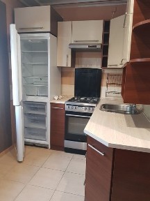 Wynajmę 3 Pokoje os. USTRONIE !