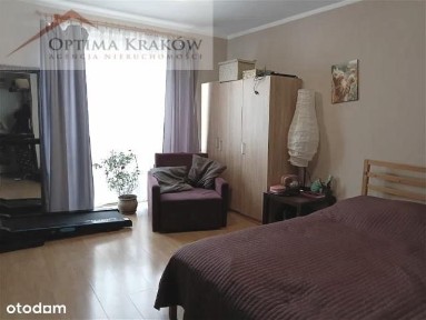 Kawalerka/29m2/balkon/Borkowska.