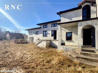 Przestronny dom w Kalei | Działka 4200 m2 | Dwa garaże | 275m2