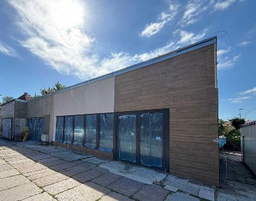 132 m2 biuro, apteka, gabinet lekarski, stomatolog, sklep, gastronomia Unii Lubelskiej 32
