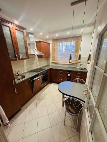 Muchobór ul Godlewskiego/ Mińska, 2.pok. kuchnia osobno