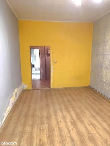 Duża kawalerka ( można zrobić salon z aneksem + sypialnia ) ok. RYNKU