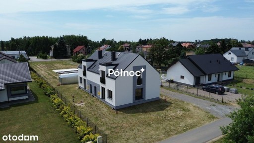 DOM W ZABUDOWIE BLIŹNIACZEJ / Czermin / 131 M2