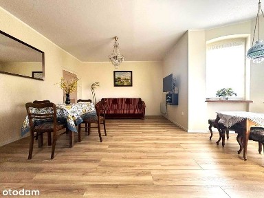 Dom, 141,59 m², Dębogóra