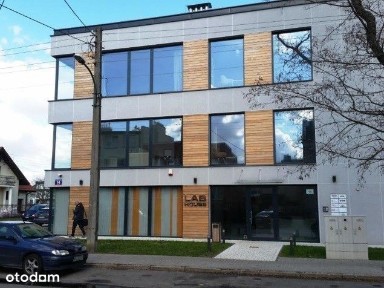 Lokal biurowy 41,77, kameralny biurowiec, od czerwca