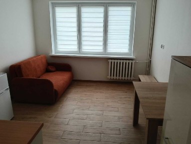 wynajmę kawalerkę po remoncie