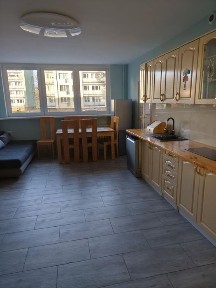 Spółdzielczowłasnościowe z KW 46,22m2 centrum niski blok parter balkon