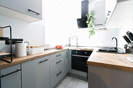 Mieszkanie 2 pok. Podhalańska 16, balkon, parter, po remoncie