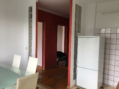 2 pokoje z dużą osobną Kuchnią 56m2 w dzielnicy PARKITKA