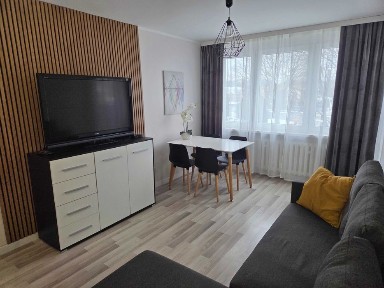 Mieszkanie 3 pokoje I piętro po remoncie