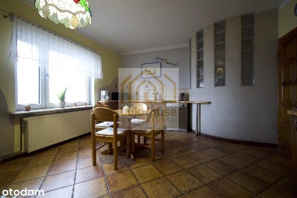 PRZESTRONNY DOM Z DZIAŁKĄ O POWIERZCHNI 1257M2