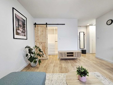 Wyjątkowa kawalerka studio w centrum Trzebnicy