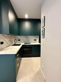 Kawalerka z osobną sypialnią ul. Długa Lokum Porto