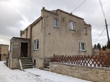 Sprzedam dom z dużą działką