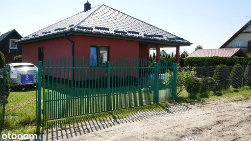 ul. Klonowa, Jarosławiec, Postomino, sławieński, zachodniopomorskie