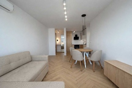 Wynajmę 2-Pokojowe Mieszkanie w Międzyrzeczu - Klimatyzacja