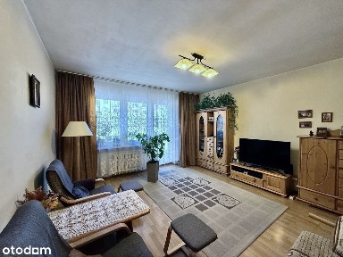 Przestronne 2 pokoje (54m²) przy Metrze Kabaty | Salon 21m² | Rok 1996