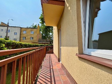 Dwupokojowe mieszkanie 53 mkw w Wesołej z garażem przy SKM, ul. Armii Krajowej