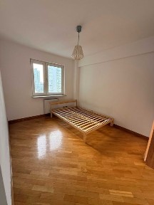 3 pokoje- 64 m², Metro Płocka 1 min, balkon garaż komórka