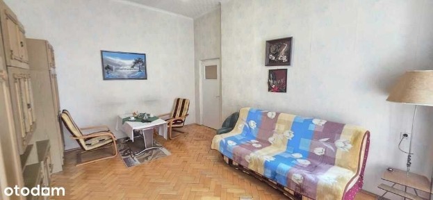 Dwa pokoje w centrum z dużym balkonem