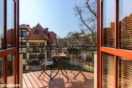 Komfortowy apartament z antresolą blisko plaży