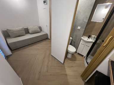 Nowoczesna kawalerka do wynajęcia-1500 zł ze wszystkimi opłatami!