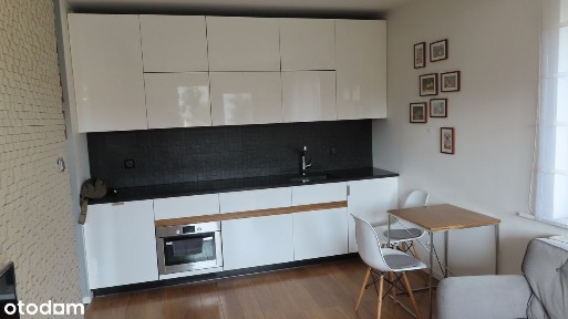 Bezpośrednio: 2 pokoje (32 m²) ul. Ćwiklińskiej 3 - Zalesie