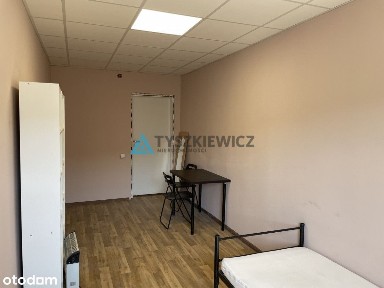 Hostel inwestycyjno-pracowniczy, 8 pokoi