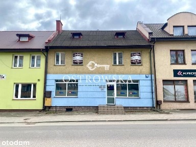 Dom z lokalem użytkowym na parterze