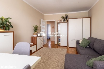 Niezależne pokoje, 10. piętro, dostępne 