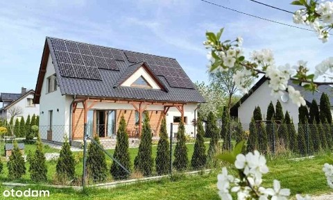Nowoczesny dom 152,9 m² z fotowoltaiką 10 kW.