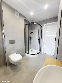 4 pokoje, 1 piętro, 60m2, po generalnym remoncie z meblami