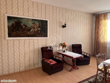 Dom Szeregowy z Ogromnym Potencjałem w Centrum