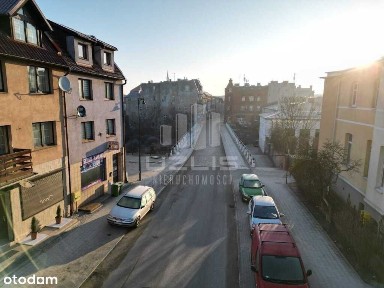 3 mieszkania plus lokal usługowy
