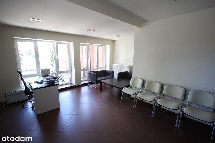 Lokal 93,3m w centrum - wejście z ulicy