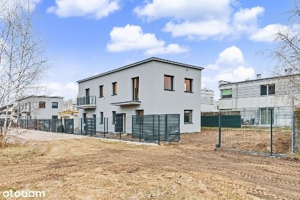 Bliźniak z pompą ciepła na działce 332m2