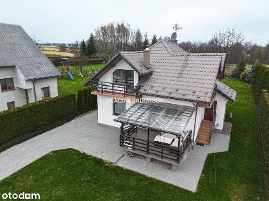Zadbany dom na pięknej działce / potencjał