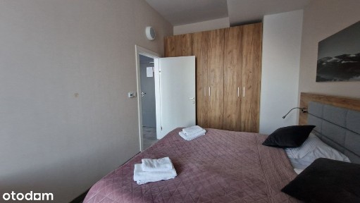 Aparthotel, apartament, pokój hotelowy. Biała Perła. Czarna Góra.