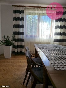 Dom jednorodzinny z suterenami i poddaszem,Lipinki