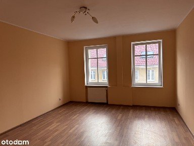 Mieszkanie 3 pokojowe z balkonem! Centrum!