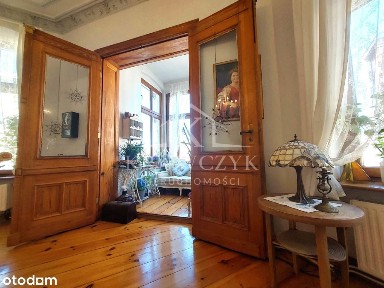Na sprzedaż wyjątkowe mieszkanie w kamienicy
