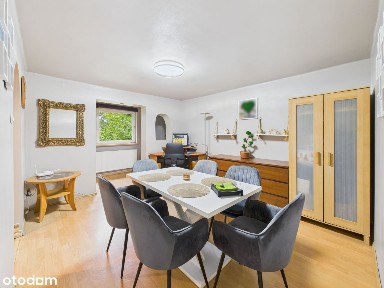 Dom 286 m² + niezależne mieszkanie | 2 garaże | Pogoria