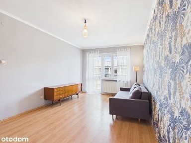 Czechów | 53m² | Duży balkon | 2 pokoje | Garaż |