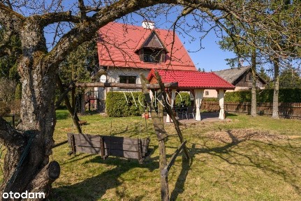 Klimatyczny dom z prywatnym lasem i sadzawką